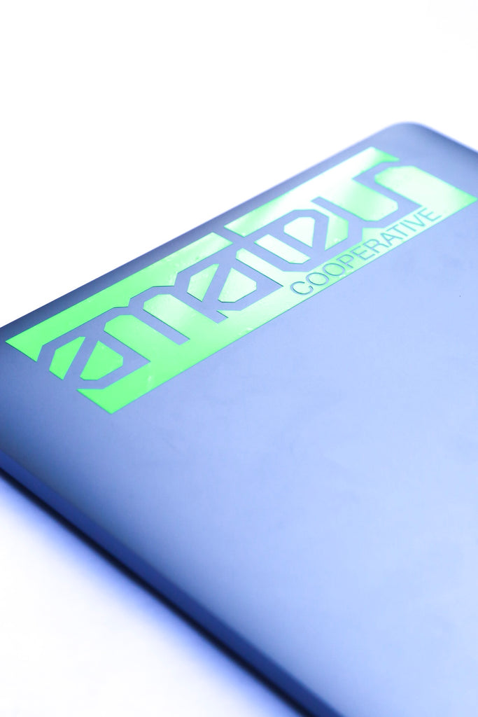 DIE-CUT VINYL STICKER / AMATEUR